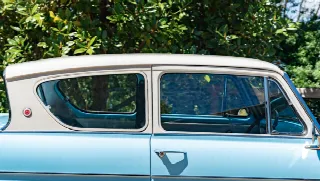 Foto 5 di 10: FORD Anglia   DeLuxe