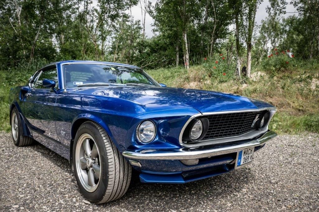 FORD Mustang Fastback  