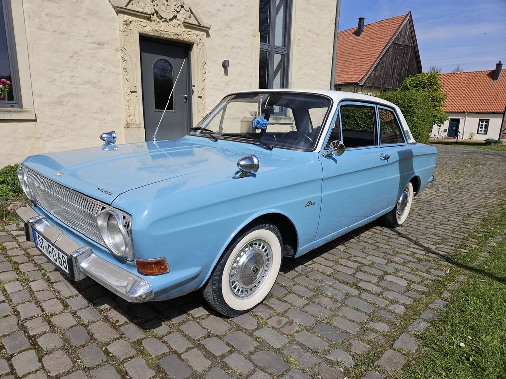 FORD 12M