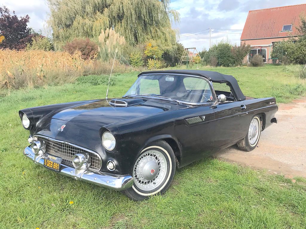 FORD Thunderbird