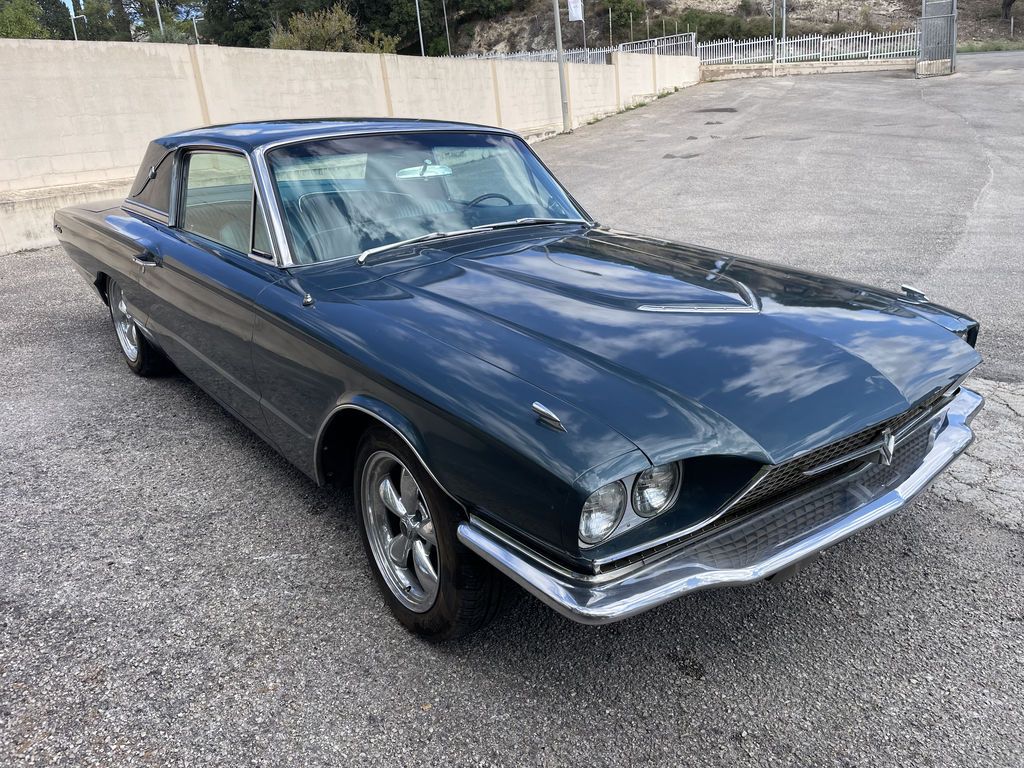 FORD Thunderbird