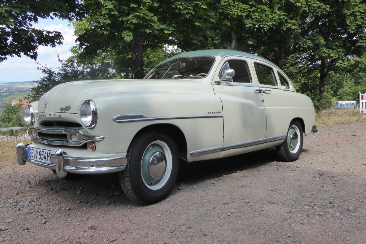 FORD Vedette   