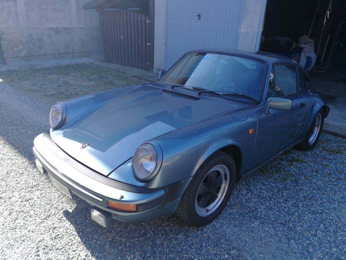 PORSCHE 911 SC