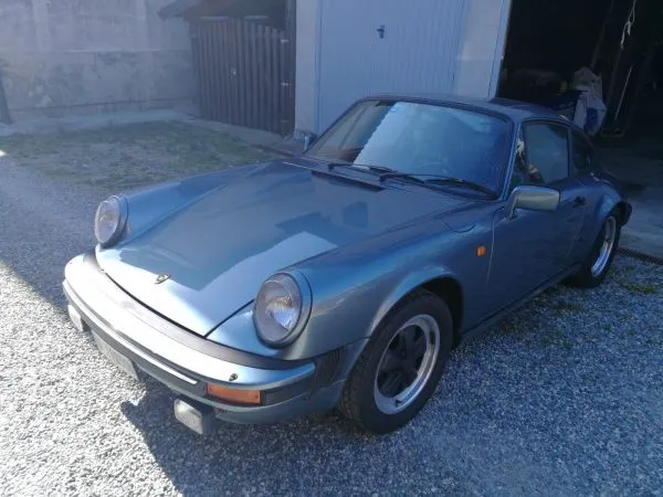 PORSCHE 911 SC