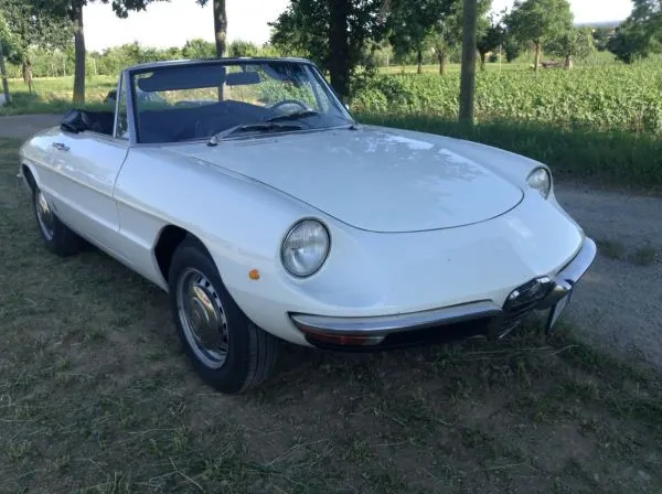 ALFA ROMEO Duetto 1300