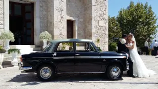Foto 2 di 2: FIAT 1200 GRAN LUCE 