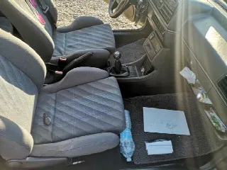 Foto 4 di 6: Volkswagen Golf wolkswagen 19E versione PB2 GOLF 3 porte