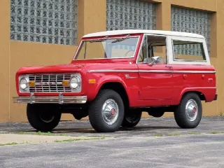 Foto 1 di 6: FORD Bronco  
