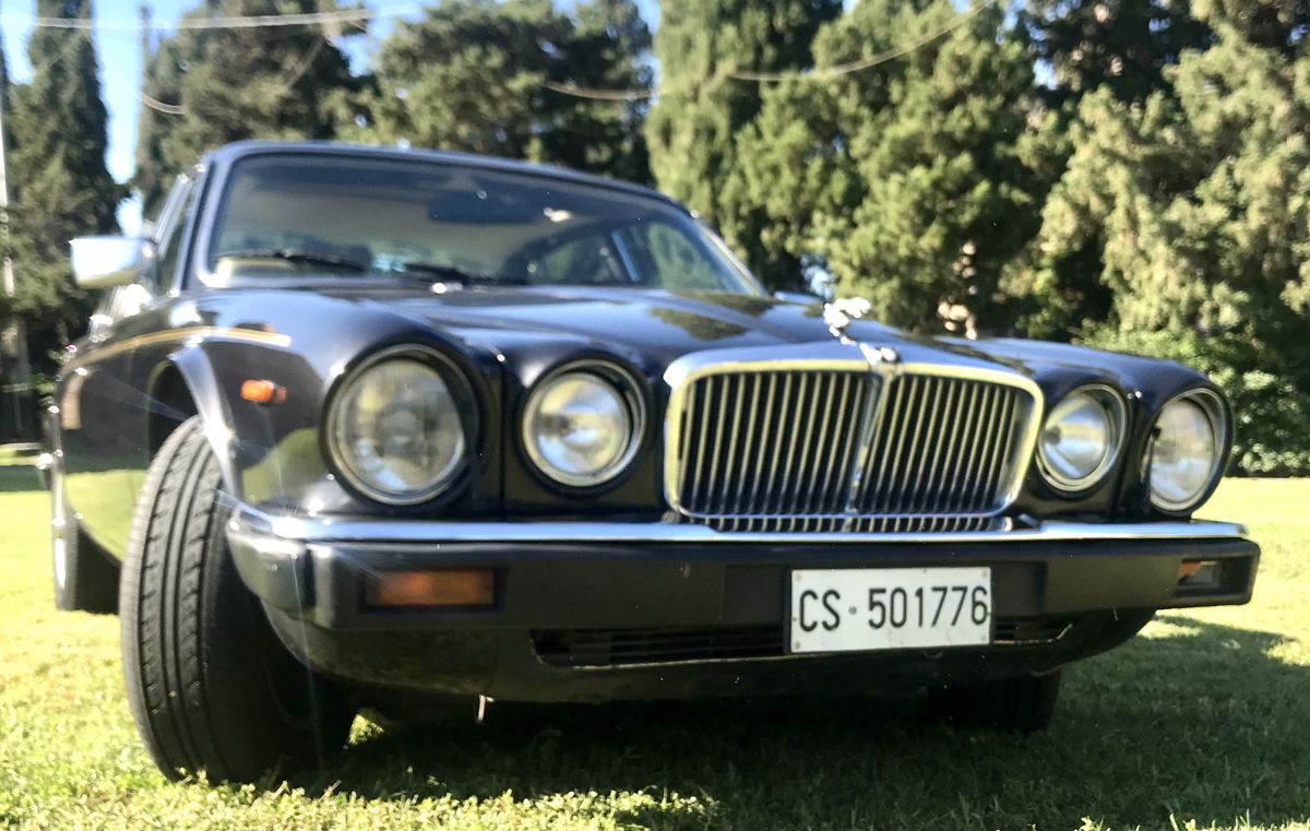 JAGUAR XJ6(1968-1987) III serie  