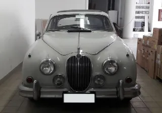 Foto 1 di 9: JAGUAR MKII  CL 3.800 