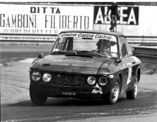 Foto 20 di 33: LANCIA Fulvia HF Ufficiale Jolly Club   