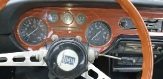 Foto 3 di 6: LANCIA Fulvia ZAGATO  