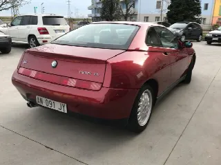 Foto 3 di 8: ALFA ROMEO GTV GTV 2.0 LUSSO  PELLE  CLIMA 