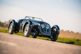 Foto 6 di 15: HEALEY Silverstone In Ray Fieldings car collection in Scotland for 50 years, Mille Miglia Eligible 
