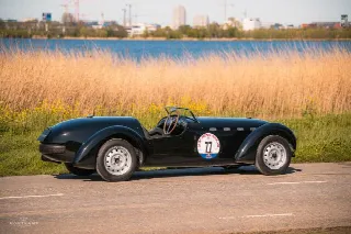 Foto 8 di 15: HEALEY Silverstone In Ray Fieldings car collection in Scotland for 50 years, Mille Miglia Eligible 