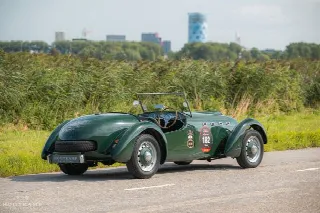 Foto 4 di 18: HEALEY Silverstone One of the just 54 cars of the 1950 “E series”, Mille Miglia Eligible 