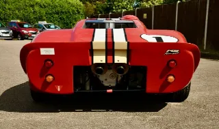 Foto 8 di 10: FORD GT Race Car