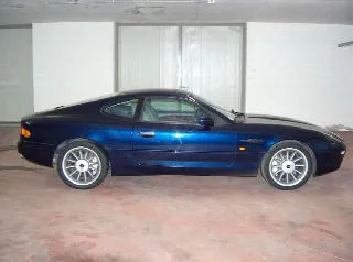 Foto 2 di 4: ASTON MARTIN DB7 (1994-1999) Coupè  Prima serie