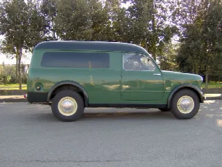 Foto 9 di 15: FIAT 1100 Industriale