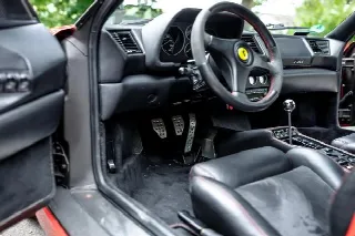 Foto 6 di 16: FERRARI F355 (1994-1999) Berlinetta  