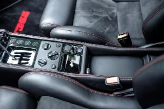 Foto 8 di 16: FERRARI F355 (1994-1999) Berlinetta  