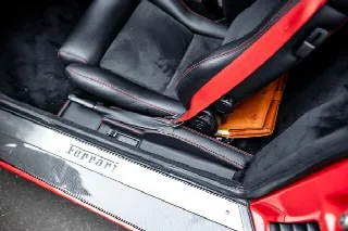 Foto 15 di 16: FERRARI F355 (1994-1999) Berlinetta  