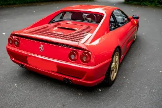 Foto 3 di 16: FERRARI F355 (1994-1999) Berlinetta  