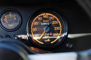 Foto 2 di 6: RENAULT Alpine 310 
