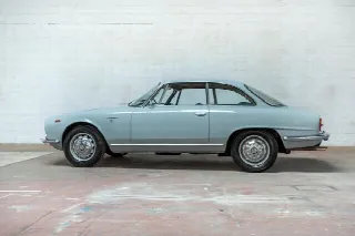 Foto 3 di 33: ALFA ROMEO 2600 SPRINT COUPE BERTONE 1ª SERIE   