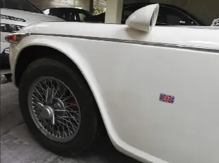 Foto 10 di 13: TRIUMPH TR4 Cabrio 