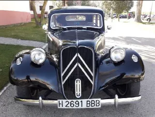 Foto 1 di 10: CITROEN 11CV Ligero 