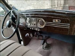 Foto 6 di 9: CHRYSLER Imperial  
