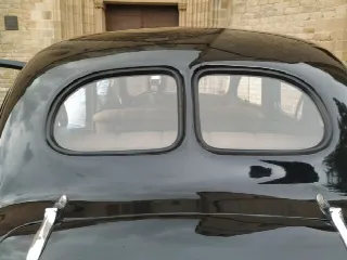 Foto 9 di 9: CHRYSLER Imperial  