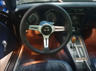 Foto 5 di 10: CHEVROLET Corvette V8  Stingray  