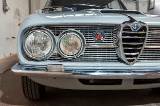 Foto 2 di 33: ALFA ROMEO 2600 SPRINT COUPE BERTONE 1ª SERIE   