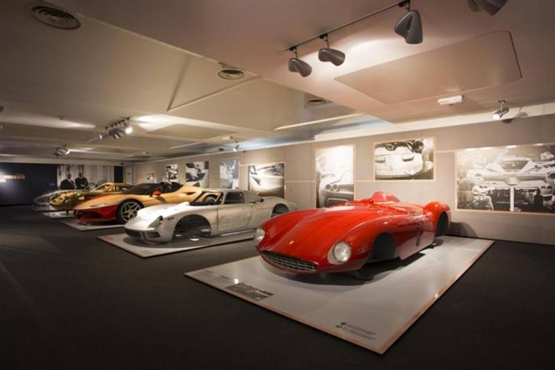 Museo Ferrari, due mostre per i 70 anni della Rossa: " Under the Skin " e " Rosso Infinito "