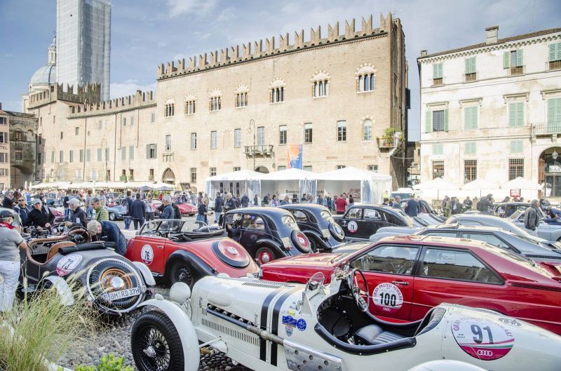 GP Nuvolari 2017 : sesta vittoria consecutiva per l'equipaggio Vesco-Guerini su una BMW 328 del 1939