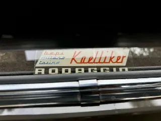 Foto 24 di 26: MERCEDES-BENZ 280 SE  