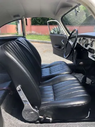Foto 3 di 6: PORSCHE 356 SC  