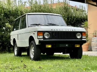 Foto 3 di 6: LAND ROVER Range Rover (1970-) 3.5 benzina - restaurata 