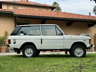 Foto 1 di 6: LAND ROVER Range Rover (1970-) 3.5 benzina - restaurata 