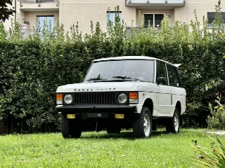 Foto 2 di 6: LAND ROVER Range Rover (1970-) 3.5 benzina - restaurata 