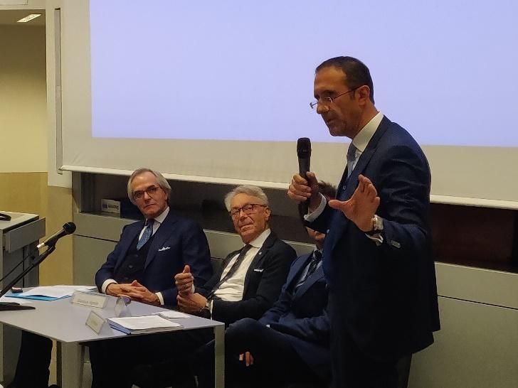 L'università Bocconi di Milano invita OldCar24 per parlare del mercato delle auto d'epoca