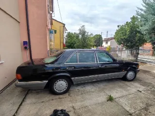 Foto 9 di 12: MERCEDES-BENZ S-Class(1979-1991) w126 560 SEL 300 CV 