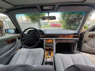 Foto 10 di 12: MERCEDES-BENZ S-Class(1979-1991) w126 560 SEL 300 CV 