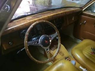 Foto 4 di 8: JAGUAR MKII Berlina  