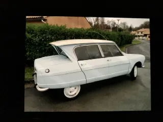 Foto 3 di 5: CITROEN Ami Ami 6 berline