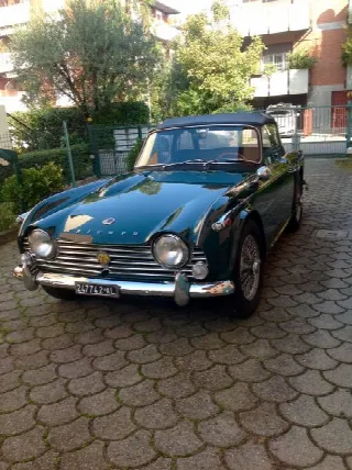 Foto 5 di 11: TRIUMPH TR4 IRS overdrive  