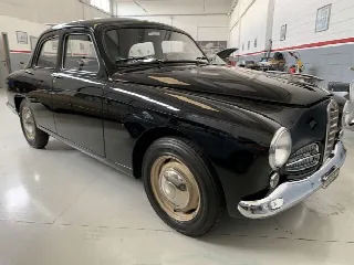 Foto 2 di 7: ALFA ROMEO 1900 Berlina