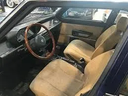Foto 2 di 3: ALFA ROMEO Giulietta berlina  